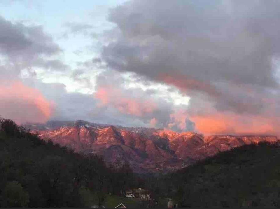 Waxberry Getaway Sequoia/Kings Canyon National Pks Yokuts Valley  Exterior foto